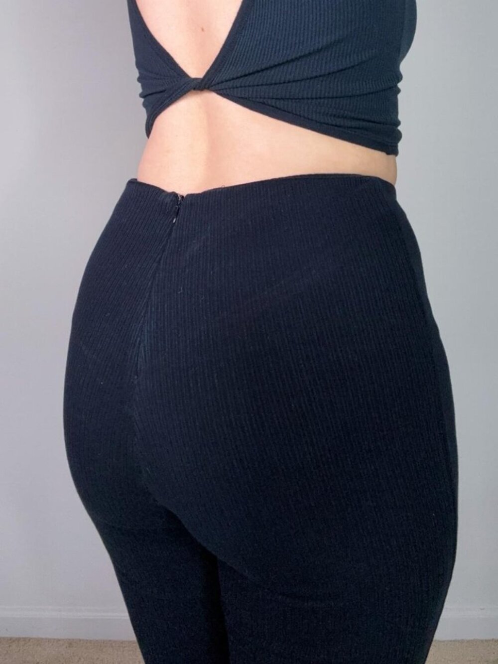 Tiger Mist Ribbed Flare Pants - Picture 5 of 6
